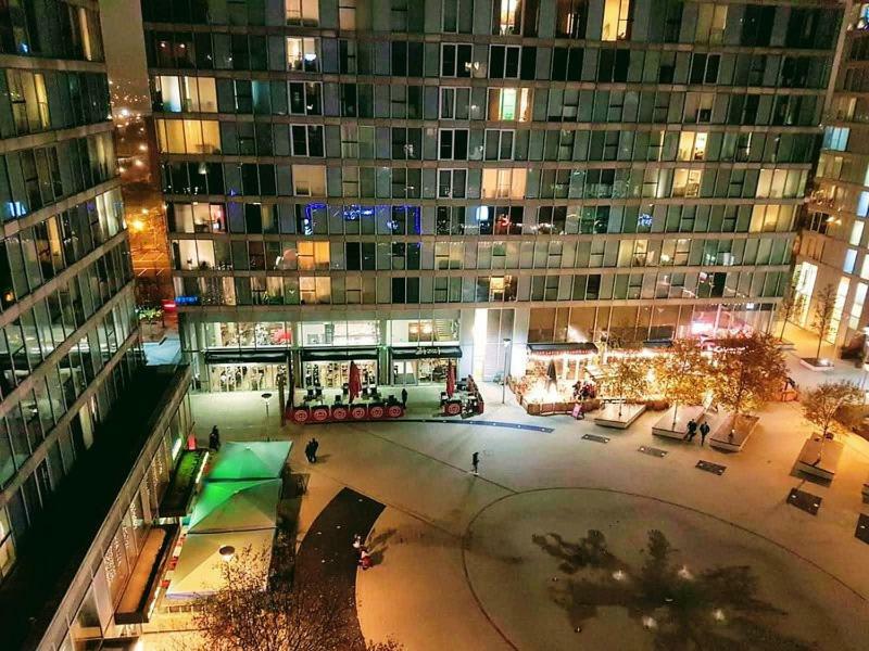 Central Milton Keynes Hub One Bedroom Secured Apartment Екстер'єр фото